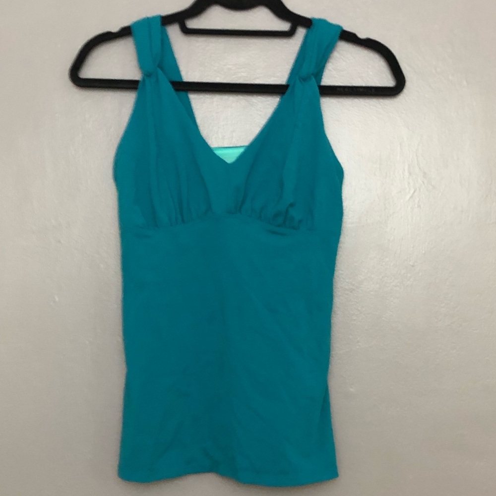 Athleta sexy teal workout tank top
